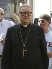 Il Vescovo di Caserta padre Raffaele Nogaro