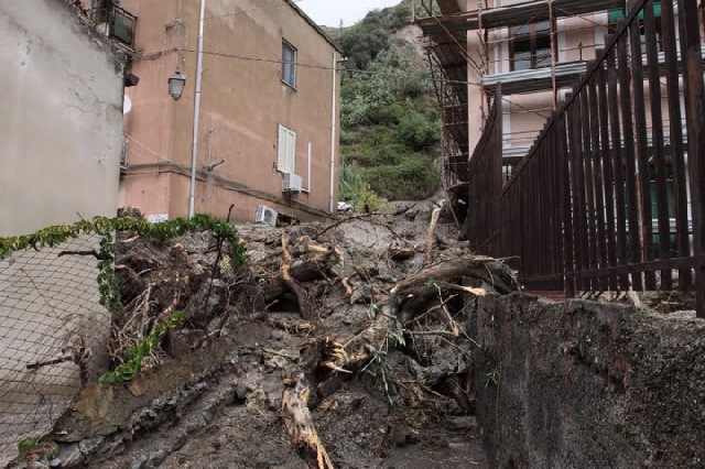 Alluvione messina 2 ottobre 2009