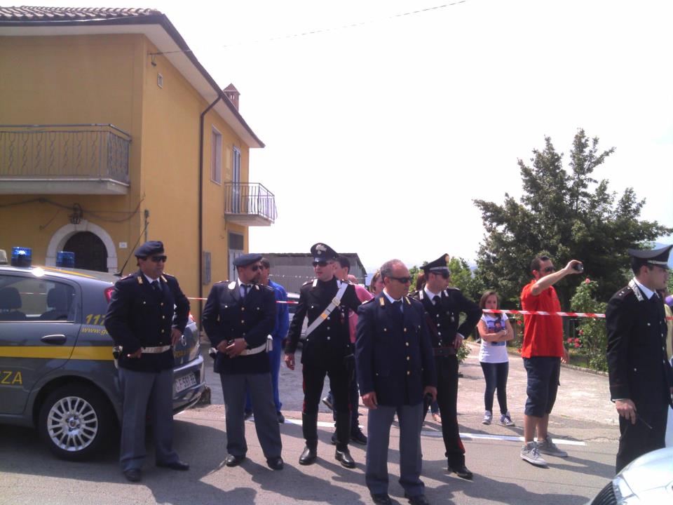 La protesta dei lavoratori dell'Irisbus al Giro d'Italia domenica 13/05/2012 località Contrada Bosco Montemiletto (AV)