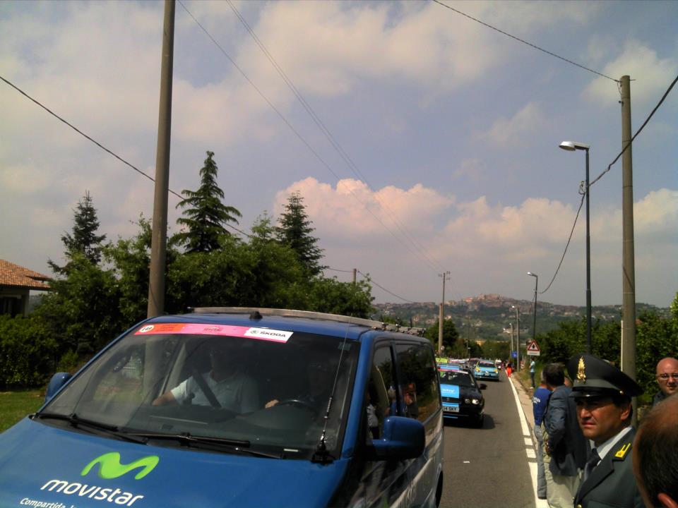 La protesta dei lavoratori dell'Irisbus al Giro d'Italia domenica 13/05/2012 località Contrada Bosco Montemiletto (AV)