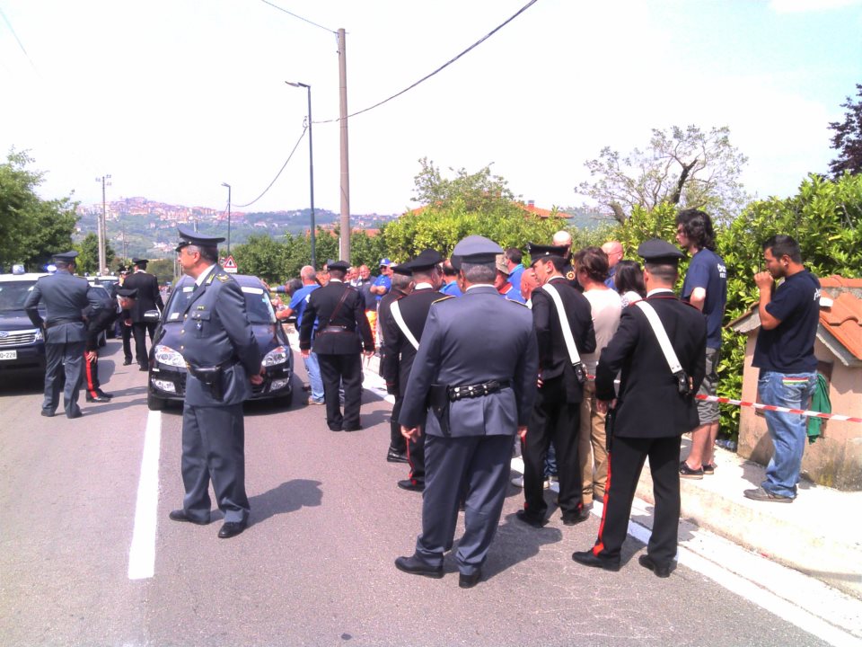 La protesta dei lavoratori dell'Irisbus al Giro d'Italia domenica 13/05/2012 località Contrada Bosco Montemiletto (AV)