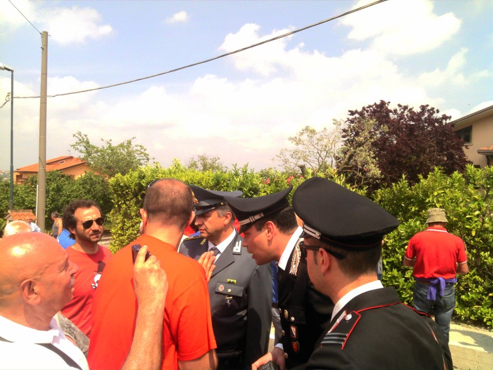 La protesta dei lavoratori dell'Irisbus al Giro d'Italia domenica 13/05/2012 località Contrada Bosco Montemiletto (AV)