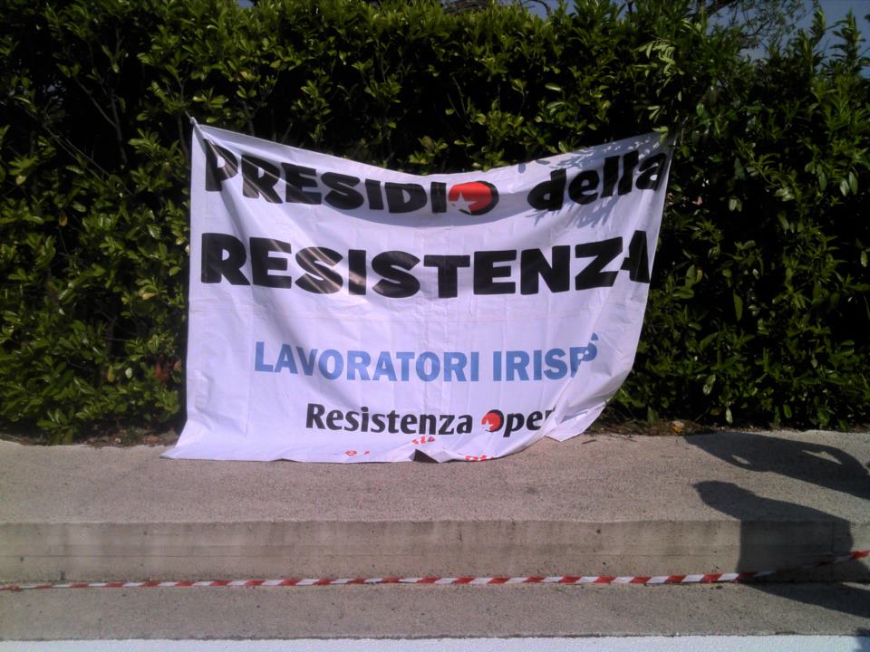 La protesta dei lavoratori dell'Irisbus al Giro d'Italia domenica 13/05/2012 località Contrada Bosco Montemiletto (AV)