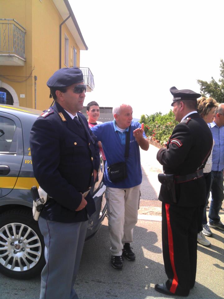 La protesta dei lavoratori dell'Irisbus al Giro d'Italia domenica 13/05/2012 località Contrada Bosco Montemiletto (AV)